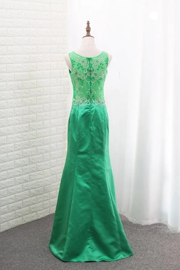 2024 Mermaid Satin Scoop Prom Dresses With Embroidery PGS8TEBN
