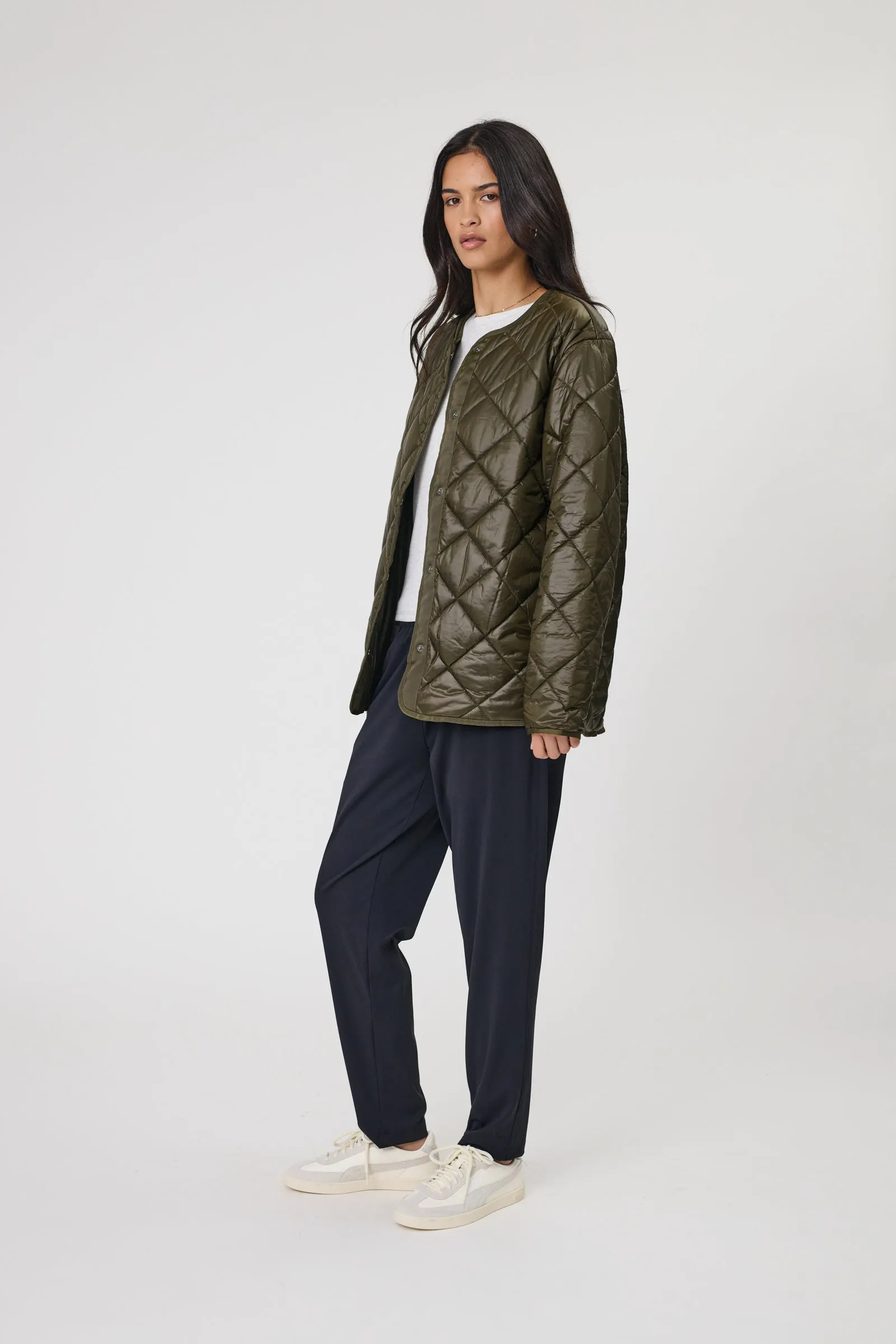Alpine Quilted Jacket - Dark Olive