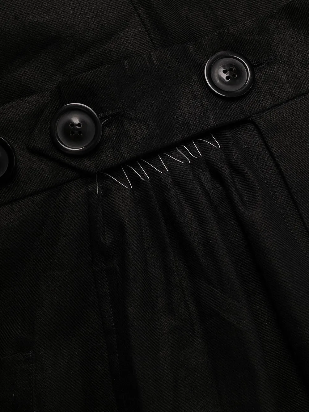 button-fastening waist trousers