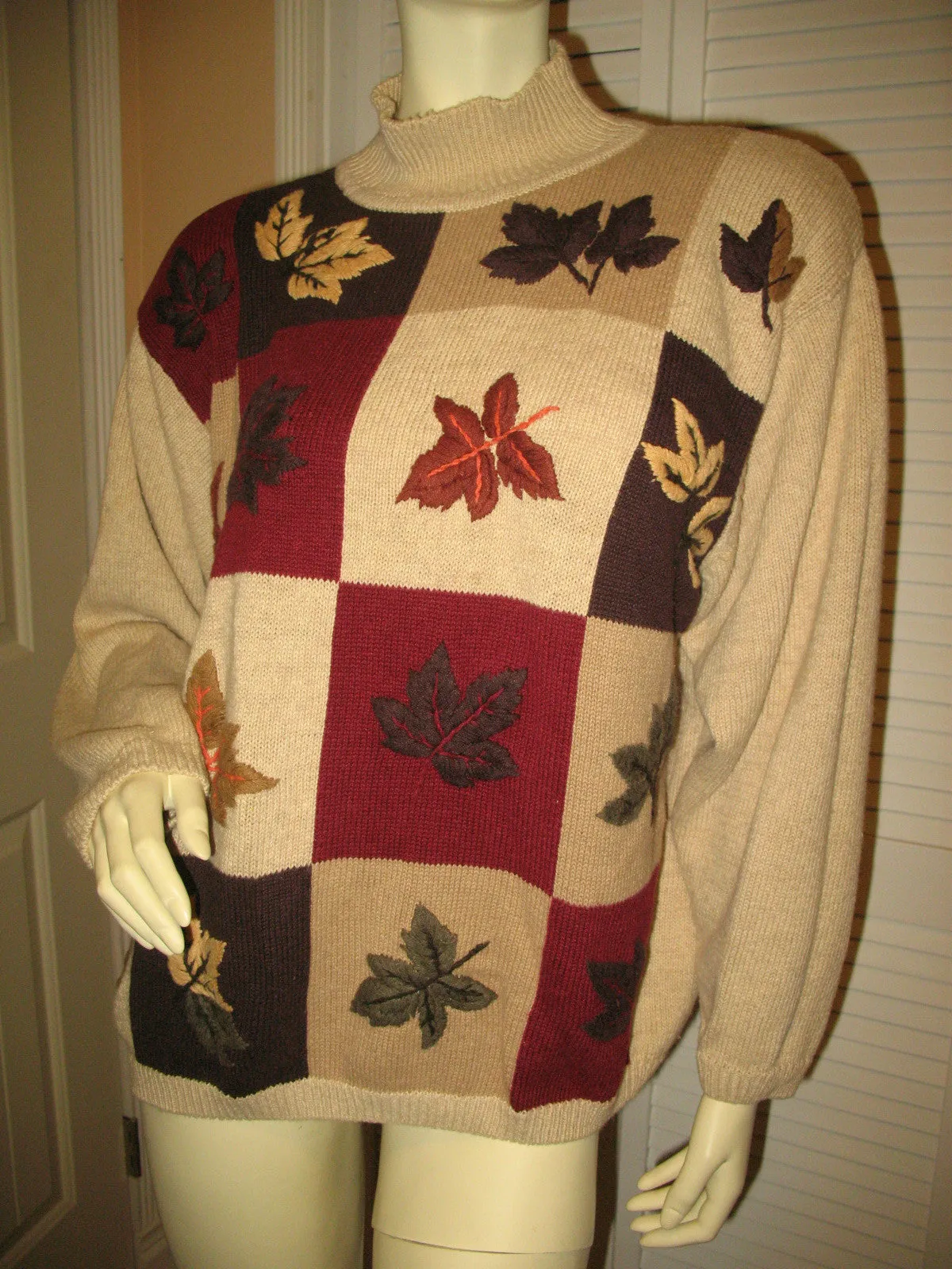 DRESSBARN Womens Sweaters Pullover Crew Neck Turtleneck Knit Sweater Top Long Sleeve Size 18/20 Beige Multicolor Fall Embroidery Floral