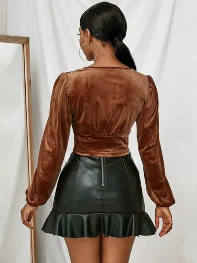 Elegant V-Neck Puff Sleeve Cropped Top