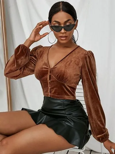 Elegant V-Neck Puff Sleeve Cropped Top