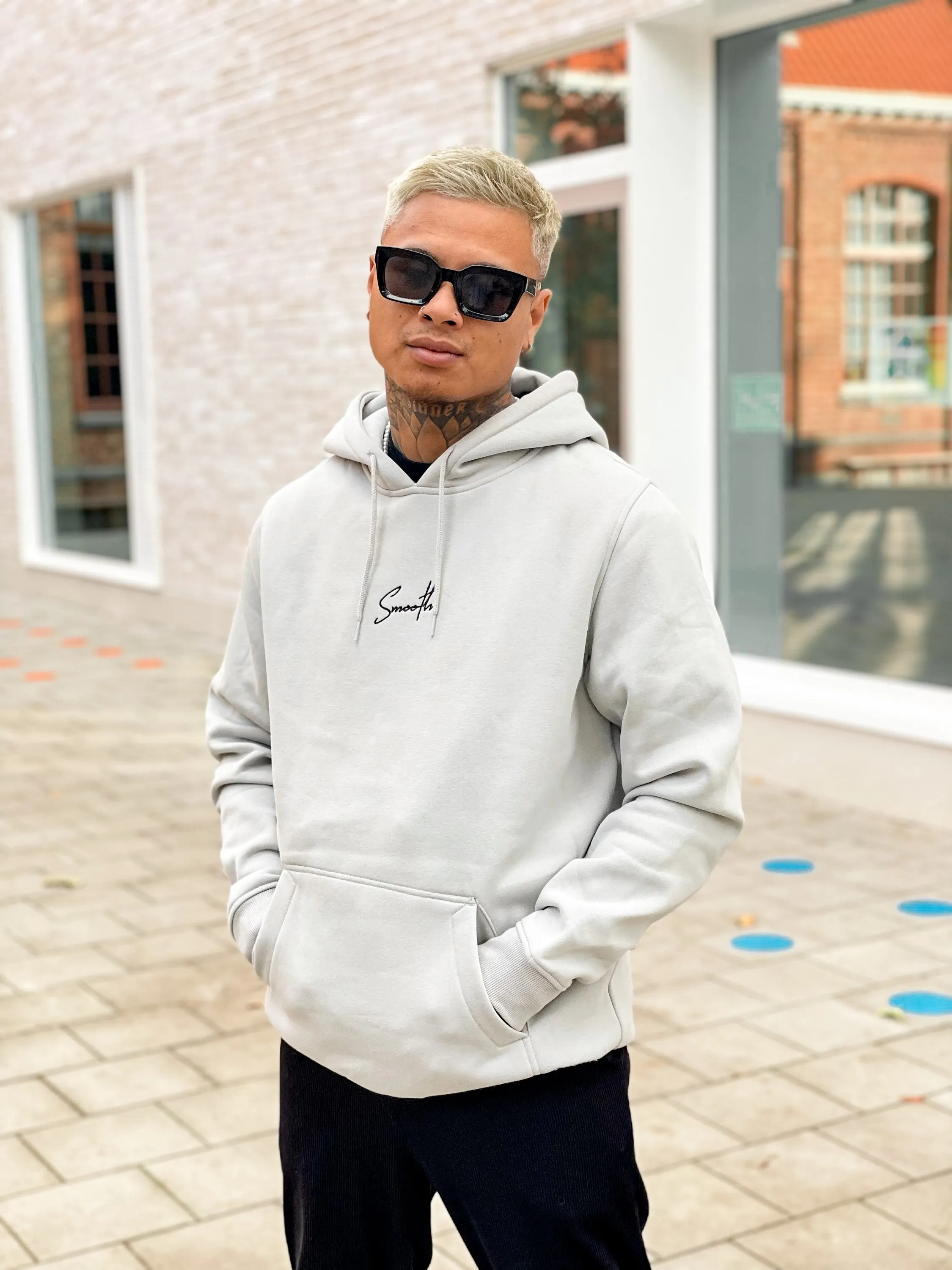 Soft Concrete Hoodie / Signature Black Men