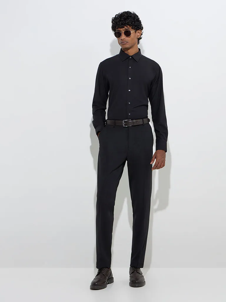 WES Formals Black Solid Slim-Fit Cotton Shirt